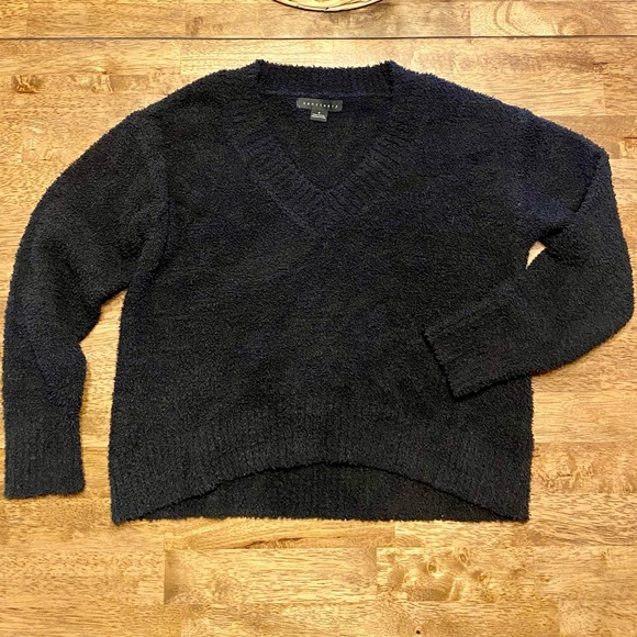 Sanctuary Black Long Sleeve Plush V-neck Sweater size Small - Picture 2 of 11
